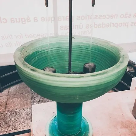 Casa Vinte & Cinco Local *