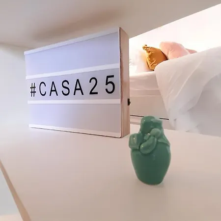 Casa Vinte & Cinco Local * Пенья-Гарсиа